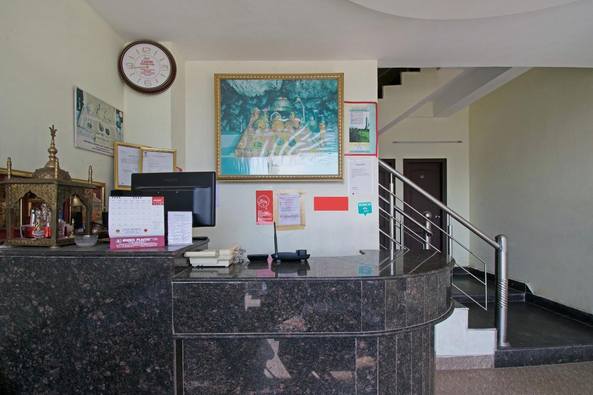 Oyo Hotel Triund Regency Katra  Zewnętrze zdjęcie