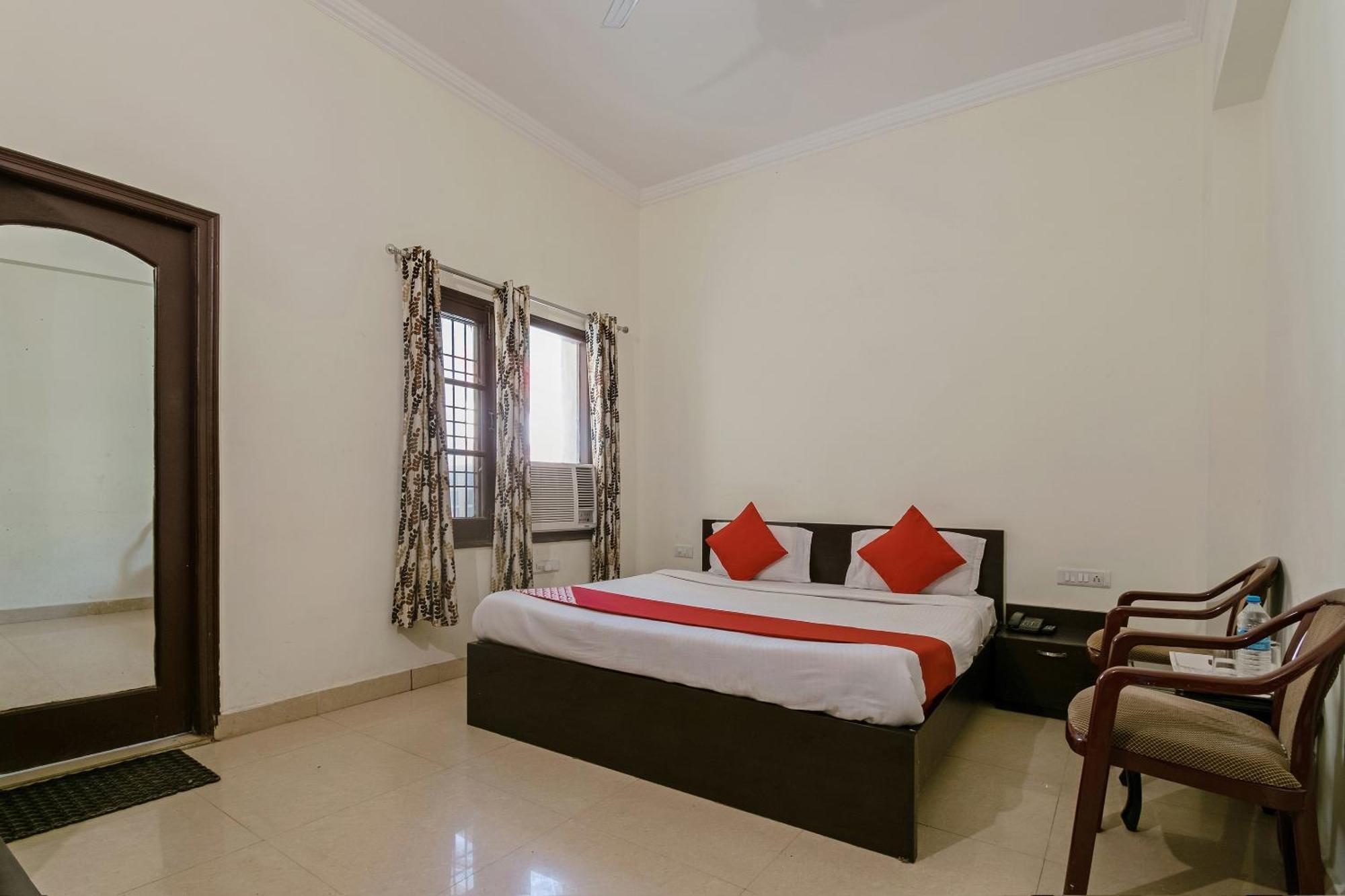 Oyo Hotel Triund Regency Katra  Zewnętrze zdjęcie
