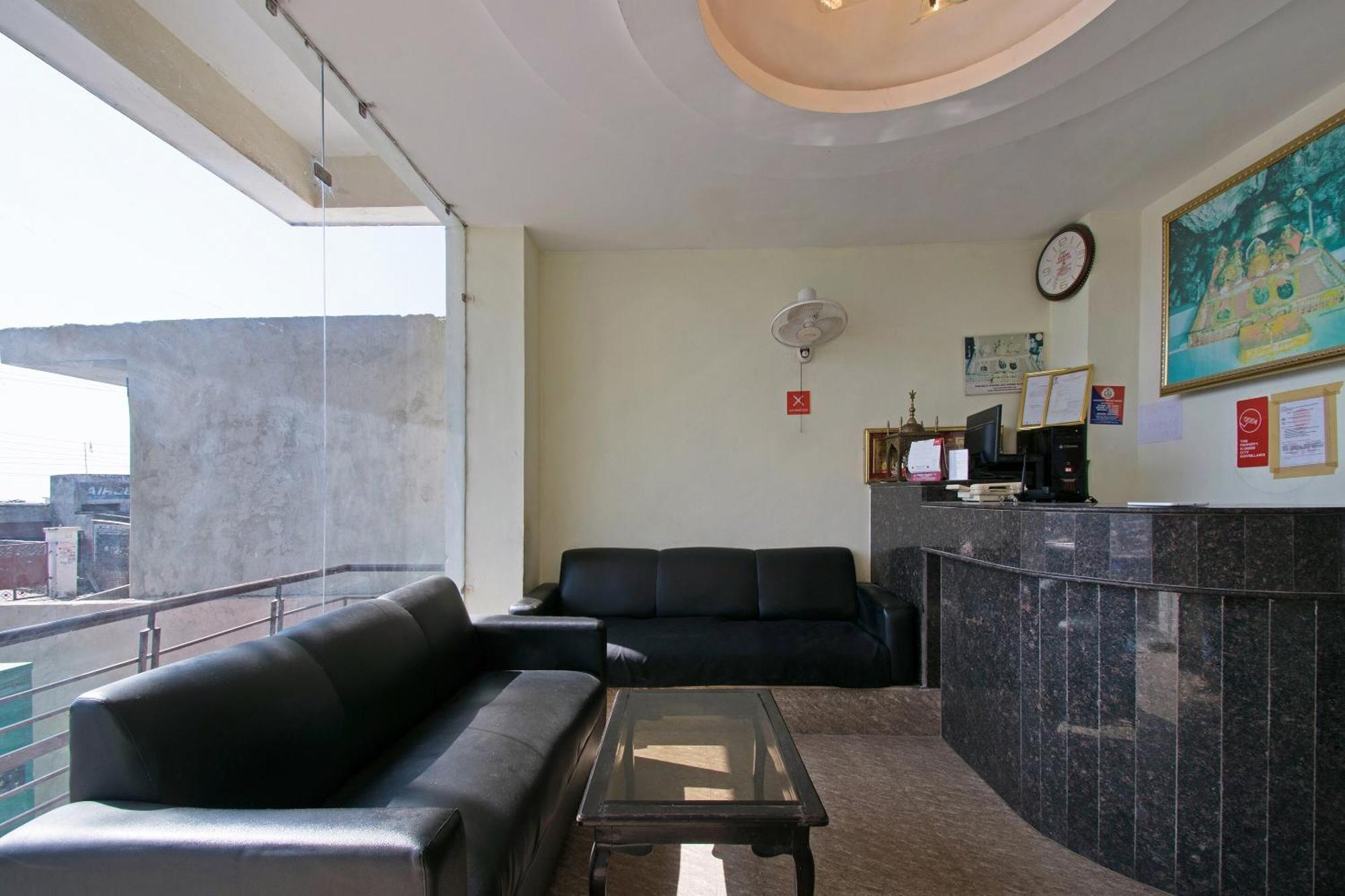 Oyo Hotel Triund Regency Katra  Zewnętrze zdjęcie