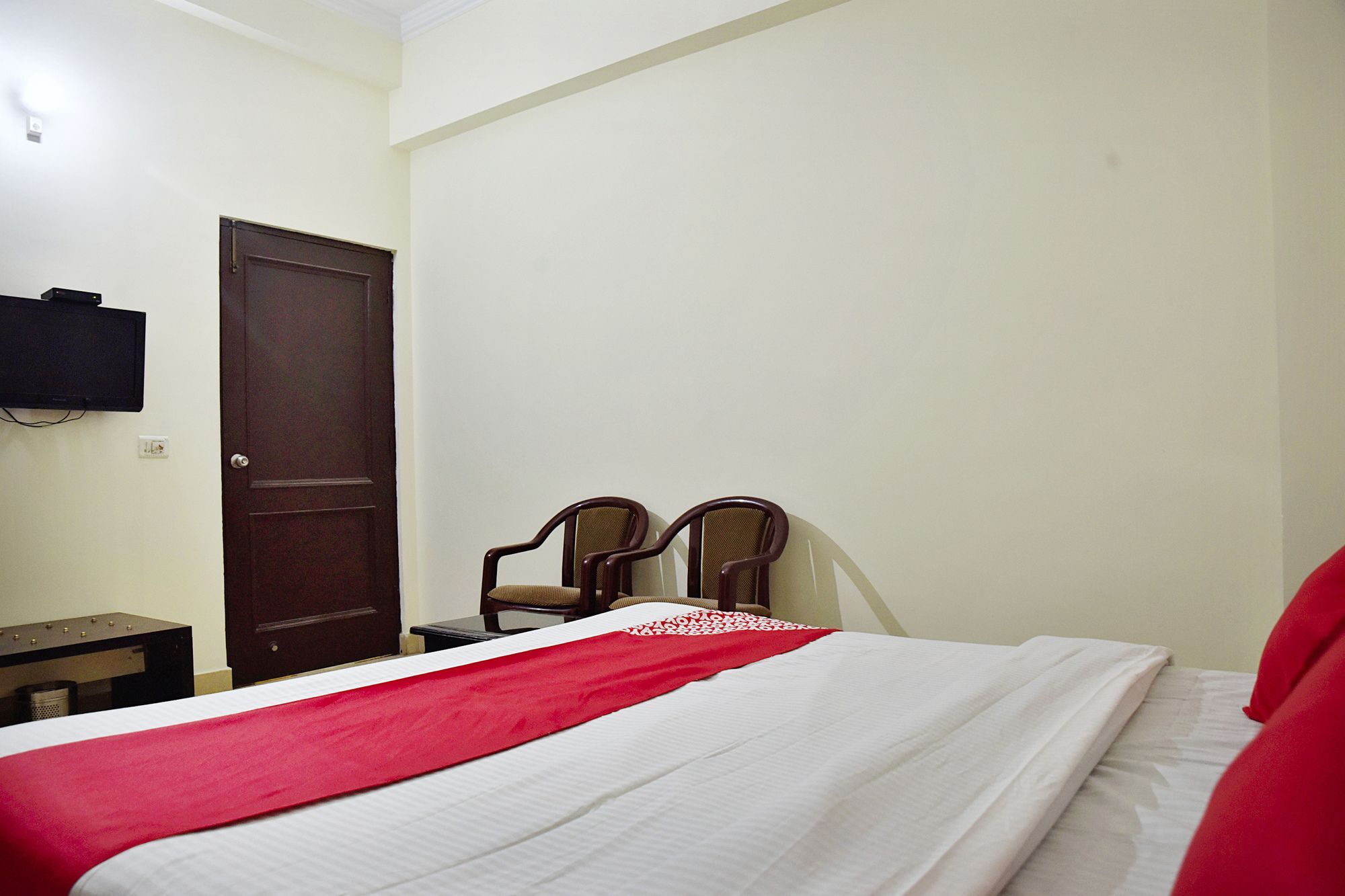 Oyo Hotel Triund Regency Katra  Zewnętrze zdjęcie