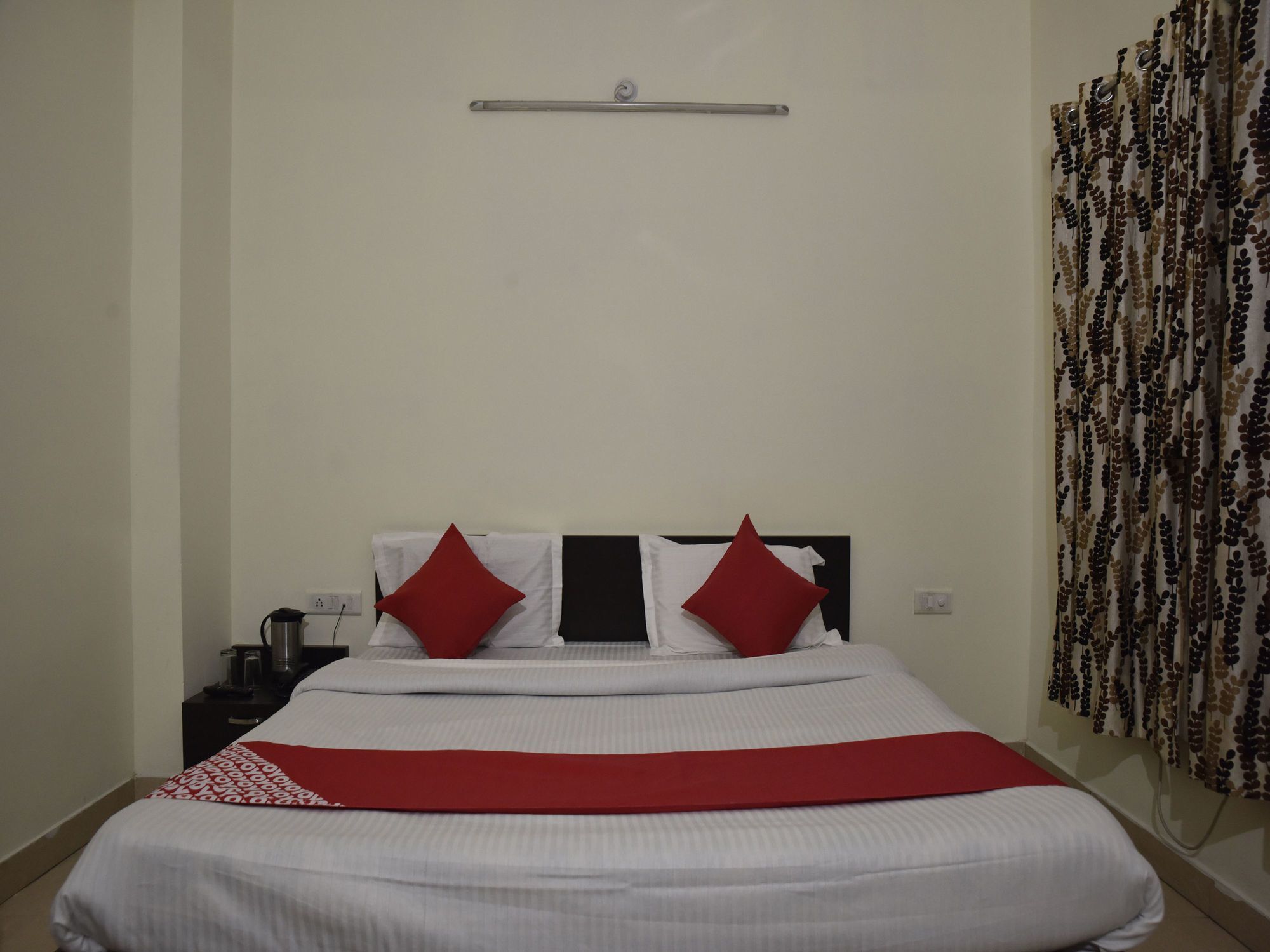 Oyo Hotel Triund Regency Katra  Zewnętrze zdjęcie
