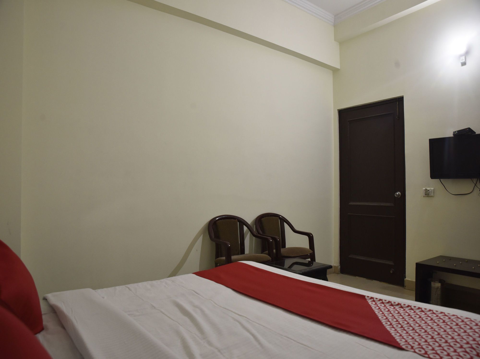 Oyo Hotel Triund Regency Katra  Zewnętrze zdjęcie