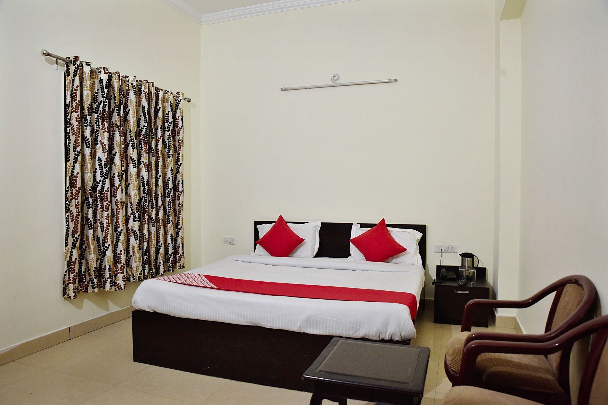 Oyo Hotel Triund Regency Katra  Zewnętrze zdjęcie